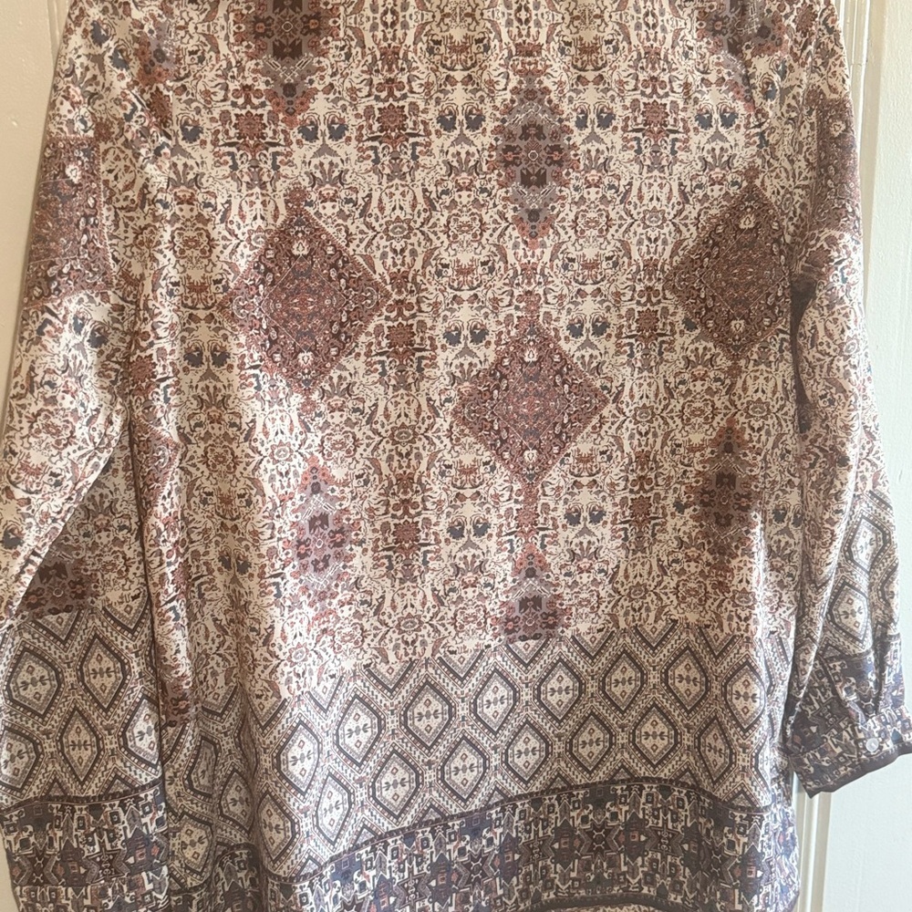 ILLA ILLA Long Sleeve Blouse - Size Medium - Picture 6 of 7